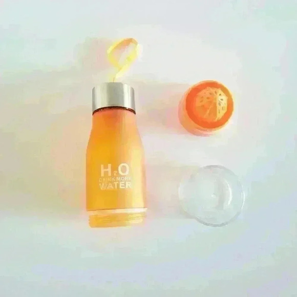 Transhome Creative Fruit Infuser Water Bottle - Picture 3 of 5